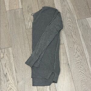 Lululemon V-Neck Gray Sweater OS with thumb holes